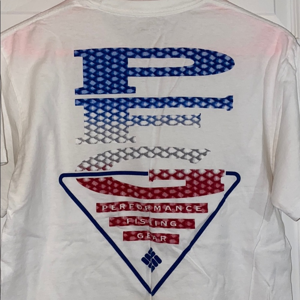Columbia T-Shirt - Picture 2 of 4